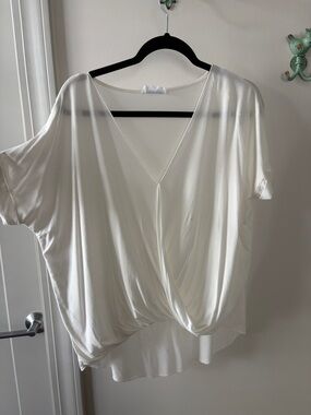 Double Zero Ivory Twist-Front V-Neck Dolman Blouse